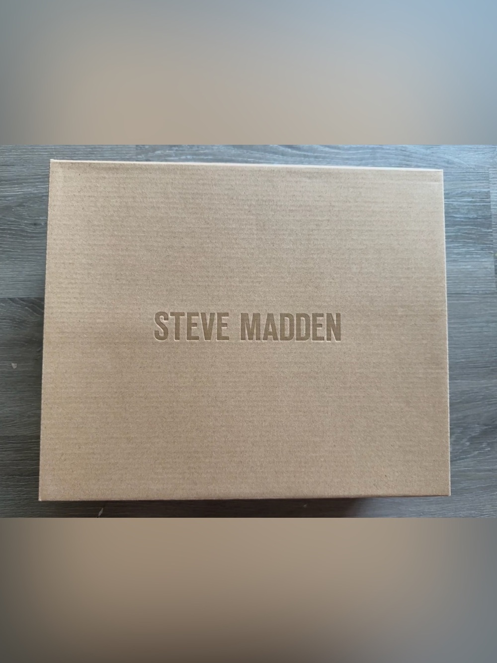 Steve Madden Women’s Maxima Sneaker - Picture 10 of 10